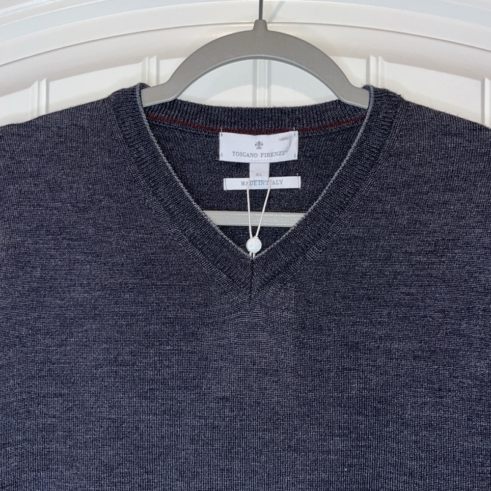 Men’s Italian merino wool dark gray sweater vest size XL NWT Toscano Firenze